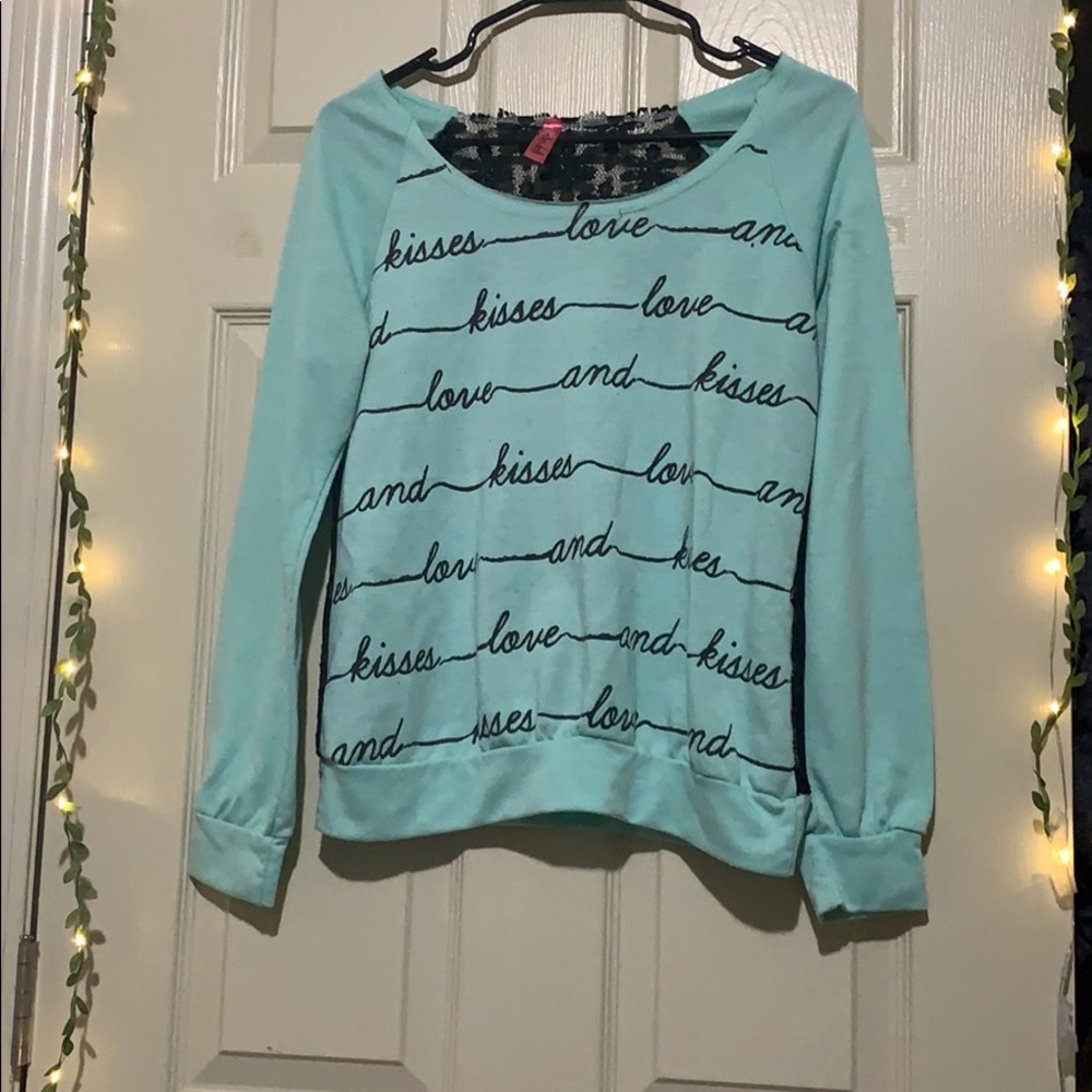“Love and Kisses” long sleeve shirt